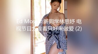 澡堂子更衣室偷窥众多的脱的光溜溜的美女少妇 (9)