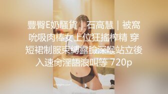 女澡堂换衣室2