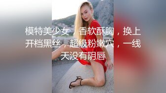  模特身材长发妹子坐在皮沙发上卖力吃鸡，后入露脸操逼，解锁超多姿势